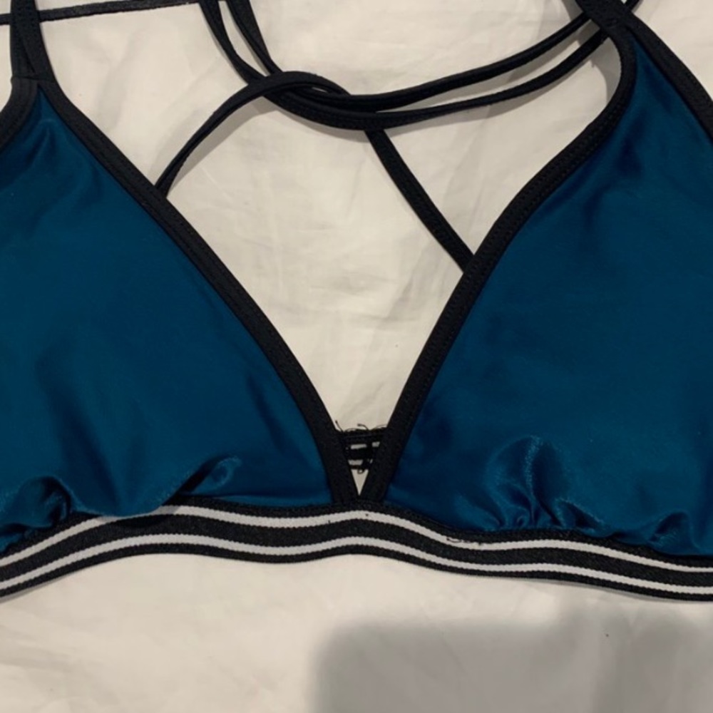 BIKINI TOP